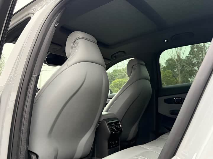 Фото 9 - Nio ES6