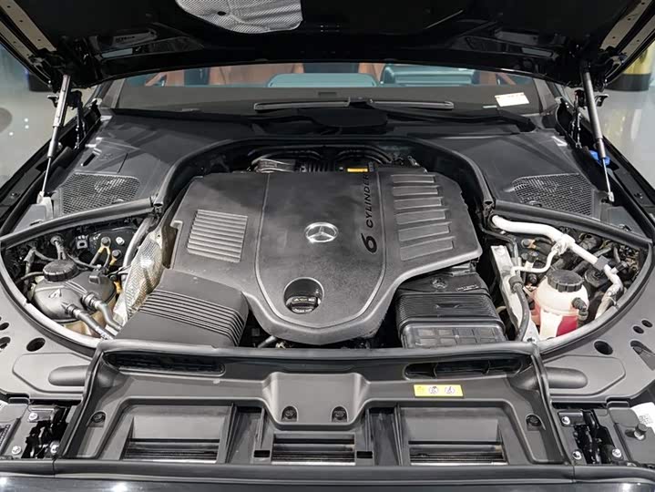 Фото 8 - Mercedes-Benz S-Class