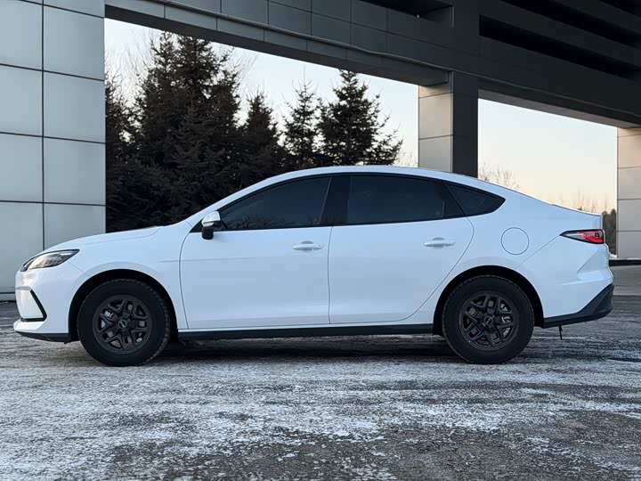 Фото 5 - BYD Seal 05 DM-i Hybrid