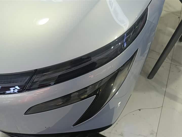 Фото 5 - Nissan N7