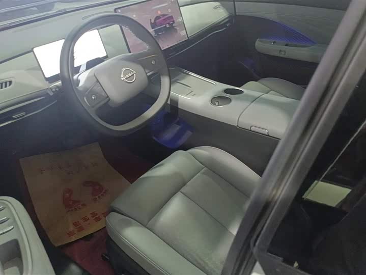 Фото 9 - Nissan N7