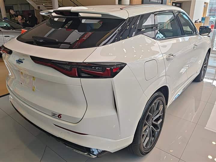 Фото 3 - Changan Oshan Z6 Hybrid