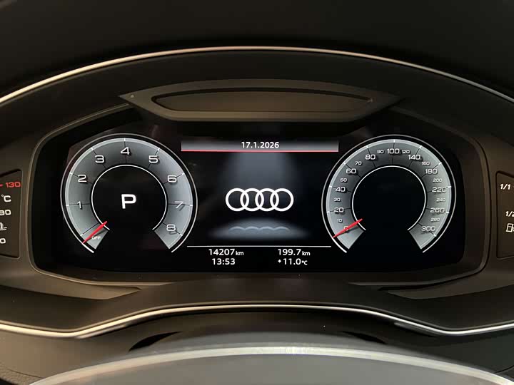 Фото 6 - Audi A6L