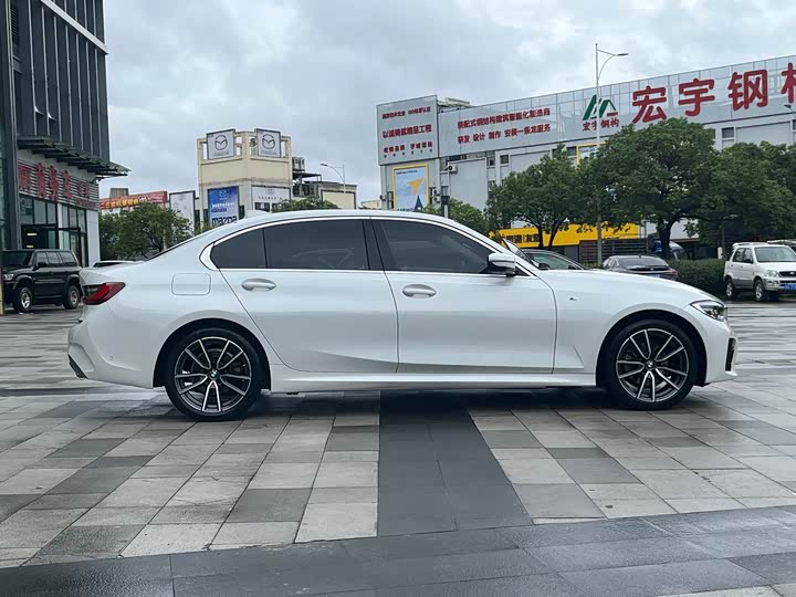 Фото 4 - BMW 3 Series