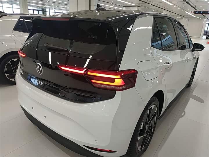 Фото 7 - Volkswagen ID.3