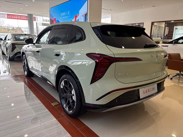 Фото 3 - Hongqi EHS5 (Tiangong 06)