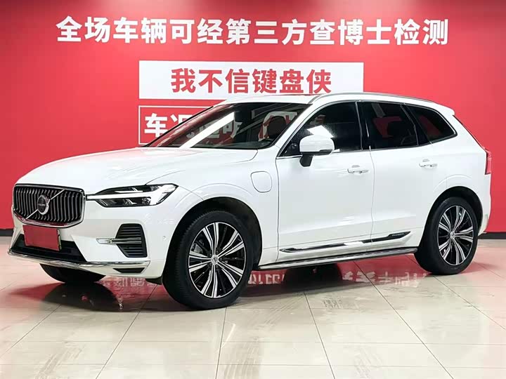 Фото 1 - Volvo XC60 Hybrid