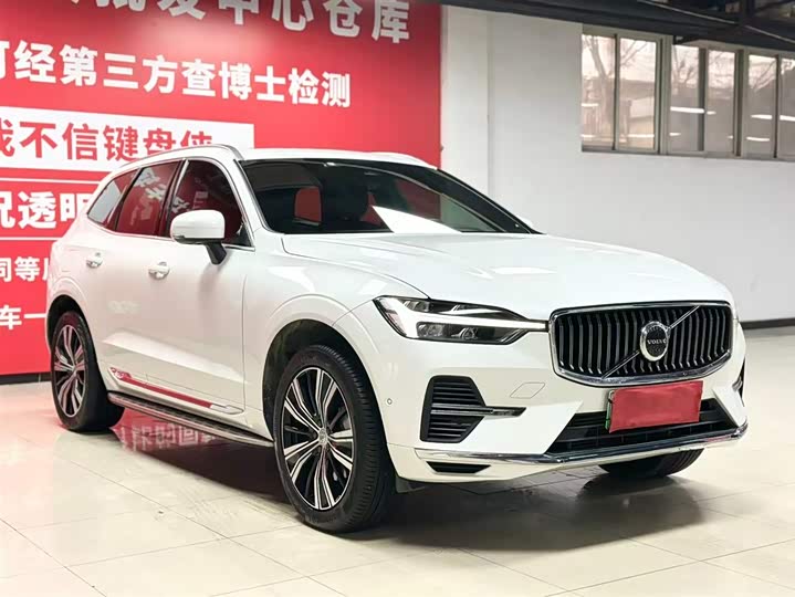Фото 3 - Volvo XC60 Hybrid