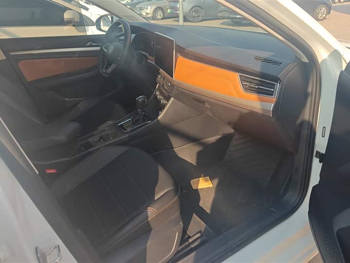 Фото 8 - Volkswagen Bora