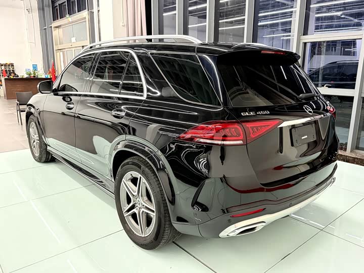 Фото 4 - Mercedes-Benz GLE-Class