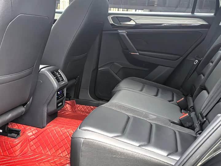 Фото 6 - Volkswagen Tayron