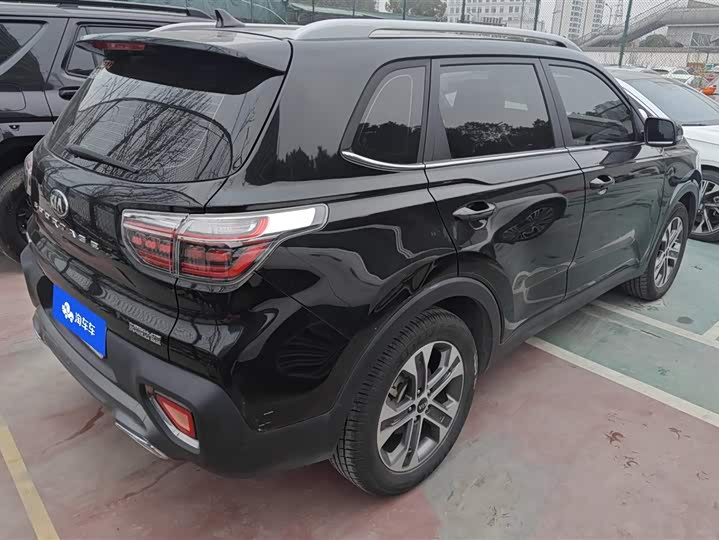 Фото 3 - Kia Sportage GT-line