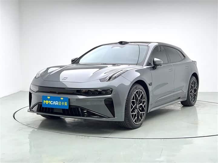 Фото 1 - Zeekr 001