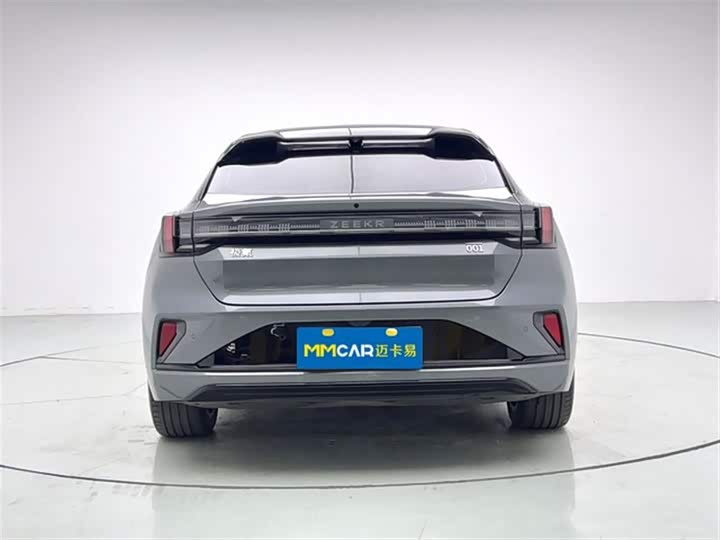 Фото 5 - Zeekr 001