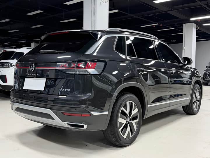 Фото 5 - Volkswagen Tayron