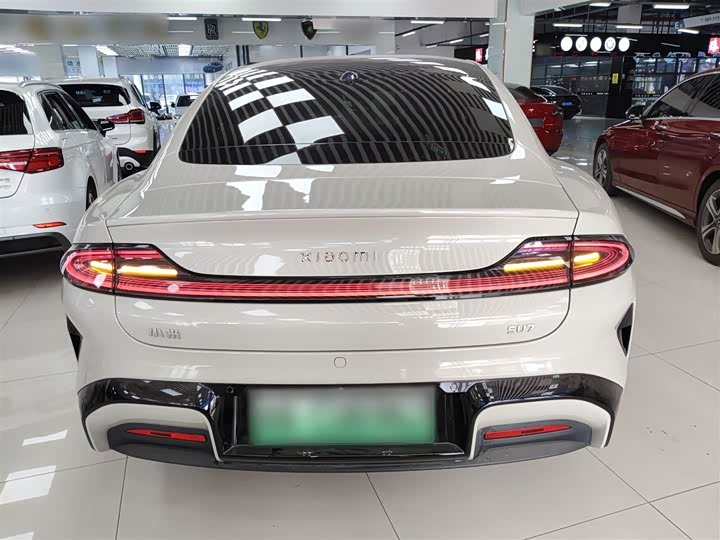 Фото 6 - Xiaomi SU7