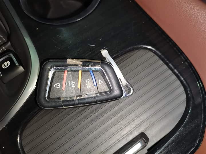 Фото 9 - Buick Envision Plus