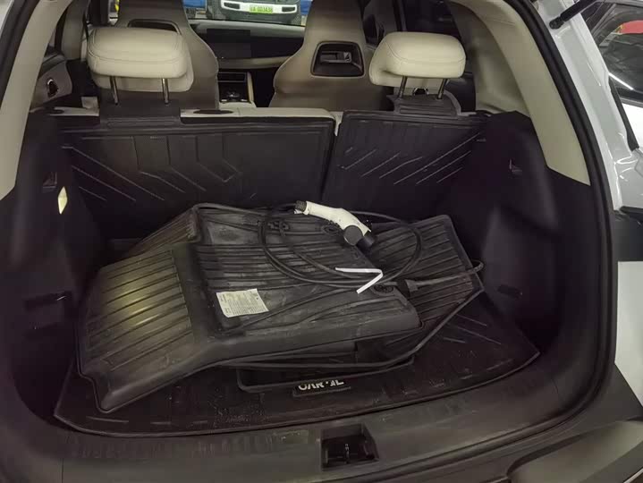 Фото 4 - BYD Yuan Up