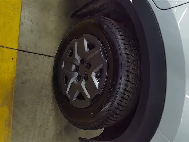 Фото 6 - BYD Yuan Up