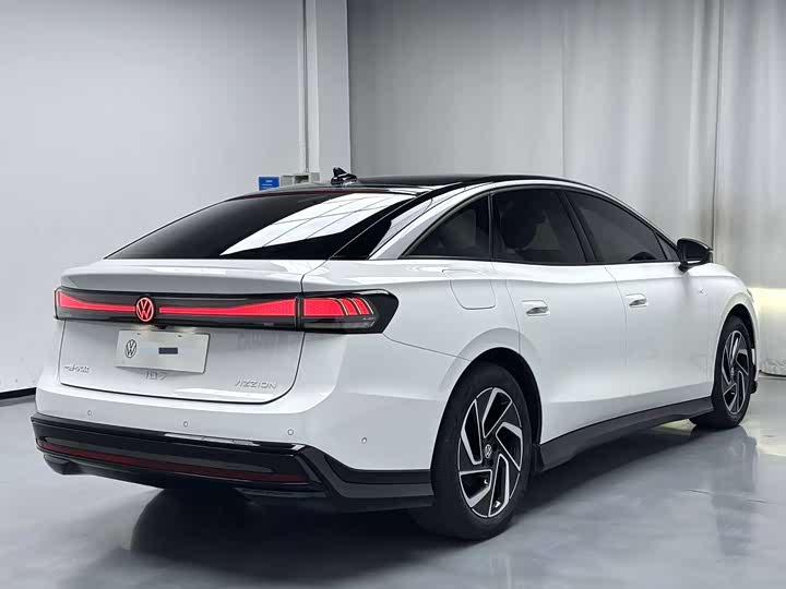 Фото 9 - Volkswagen ID.7 Vizzion