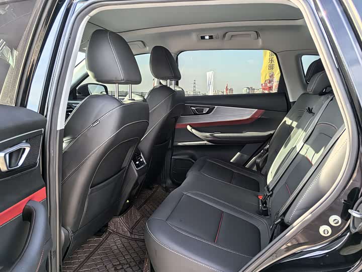 Фото 9 - Chery Tiggo 7