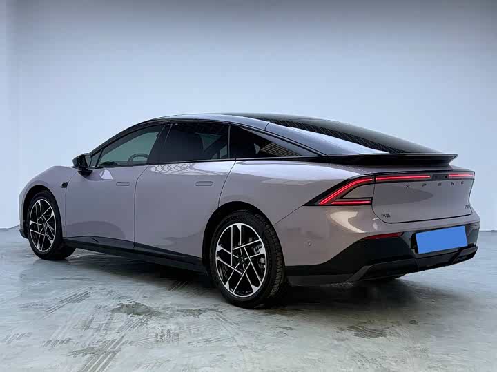 Фото 6 - XPeng F57