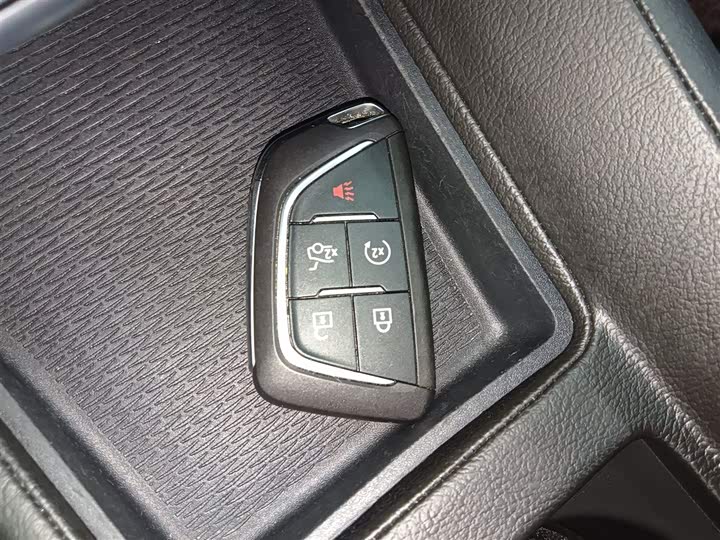 Фото 9 - Cadillac CT5