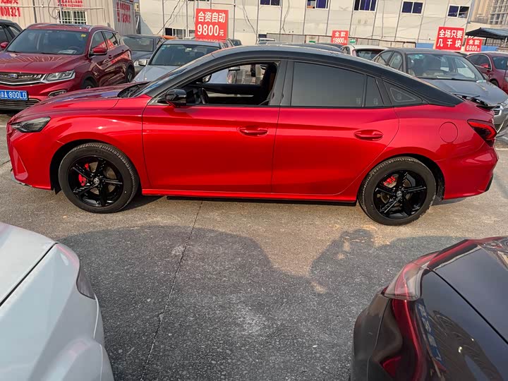 Фото 4 - MG Motor 5 Scorpio