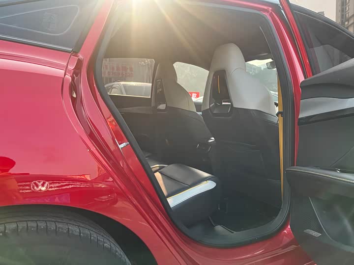 Фото 8 - MG Motor 5 Scorpio