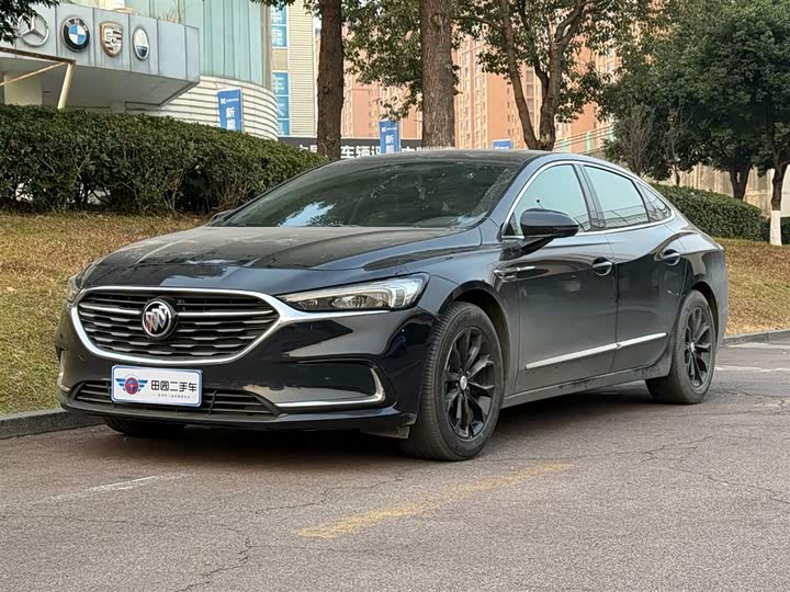 Фото 1 - Buick LaCrosse