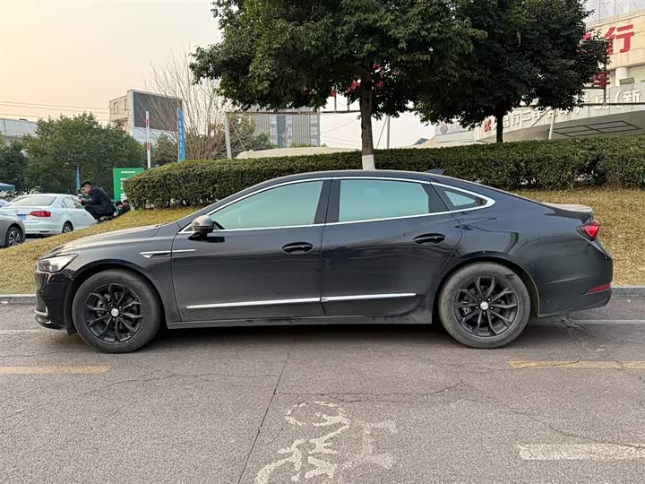 Фото 3 - Buick LaCrosse