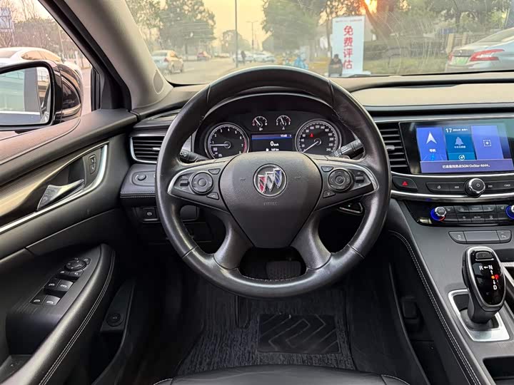 Фото 6 - Buick LaCrosse