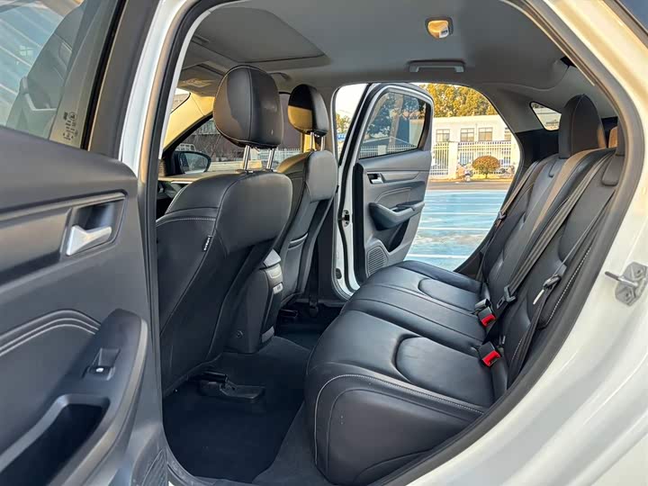 Фото 4 - Ford Escort