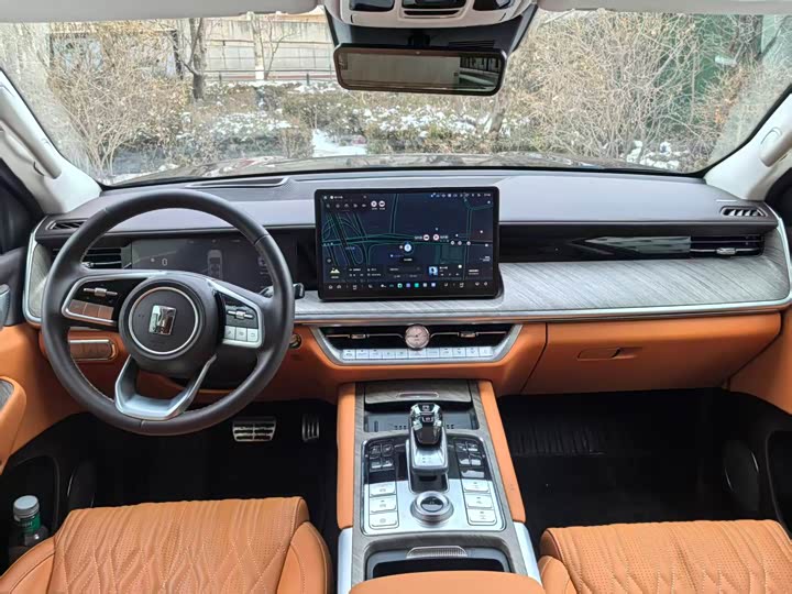 Фото 4 - Tank 500 Hybrid