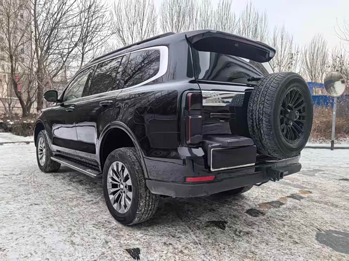 Фото 7 - Tank 500 Hybrid