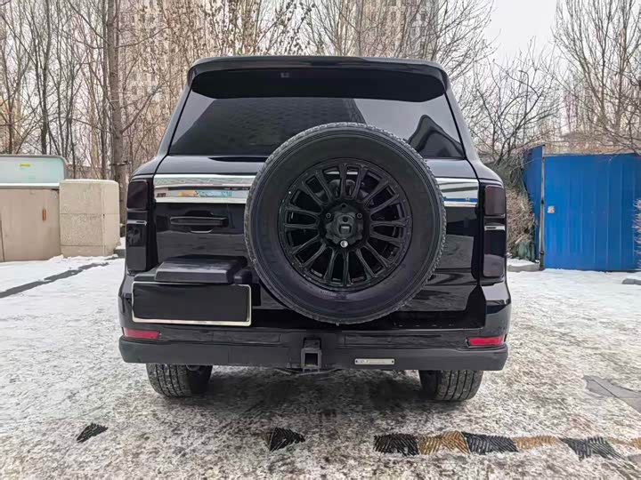 Фото 8 - Tank 500 Hybrid