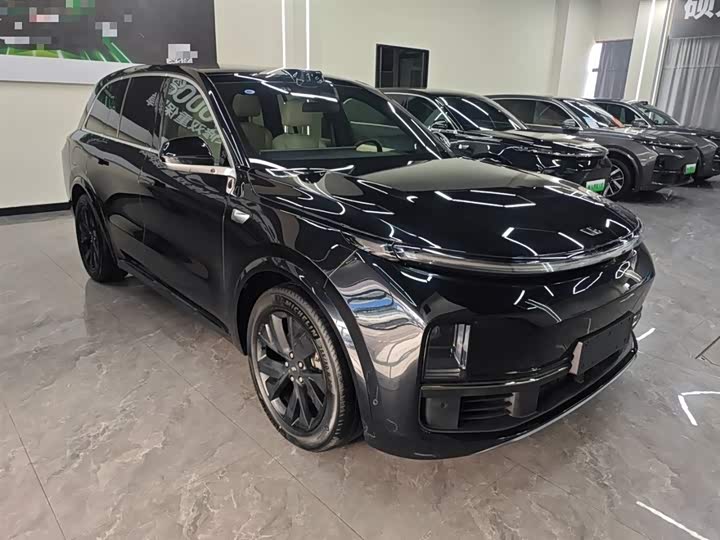 Фото 4 - LiXiang L8