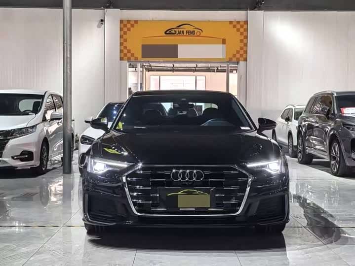 Фото 2 - Audi A6L