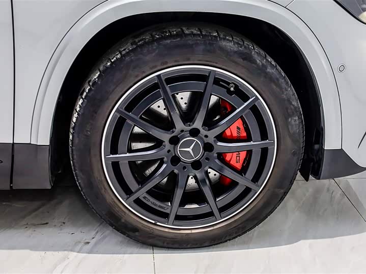 Фото 3 - Mercedes-Benz GLA-Class AMG