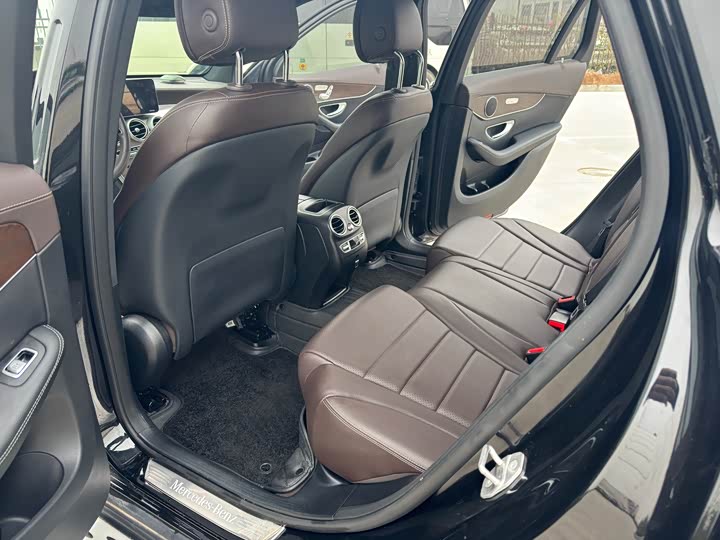 Фото 5 - Mercedes-Benz GLC-Class