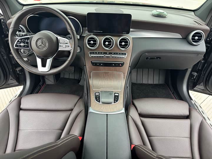 Фото 6 - Mercedes-Benz GLC-Class