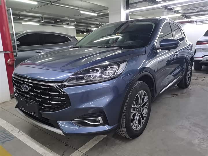 Фото 2 - Ford Escape