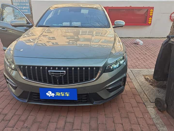 Фото 2 - Geely Preface