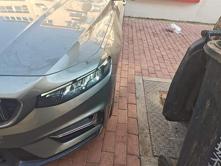 Фото 5 - Geely Preface