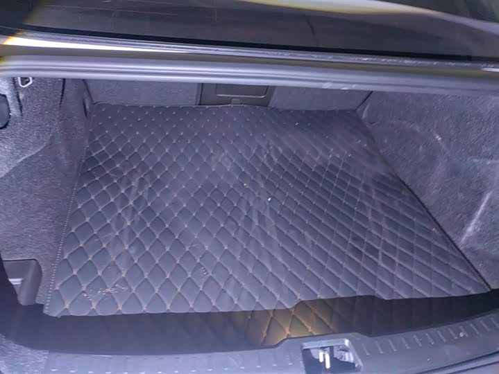 Фото 4 - Volvo S60