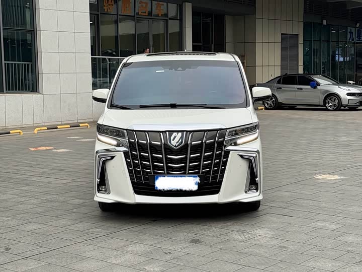 Фото 2 - Toyota Alphard