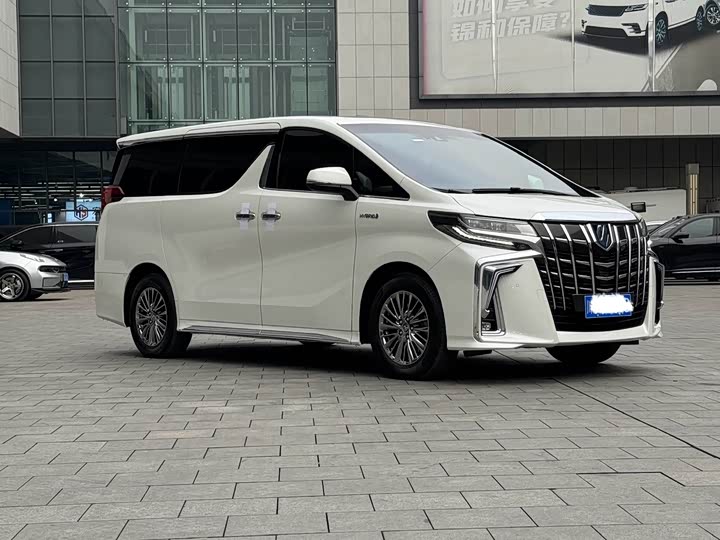 Фото 3 - Toyota Alphard