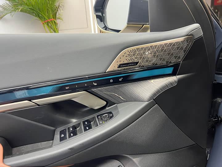 Фото 7 - BMW 5 Series