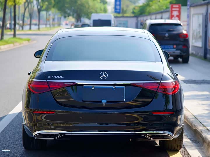 Фото 4 - Mercedes-Benz S-Class