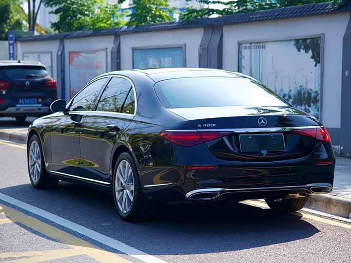 Фото 6 - Mercedes-Benz S-Class